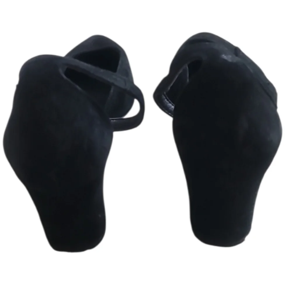 AGL Attilio Giusti Leombruni D'orsay Black Suede Pumps Heels